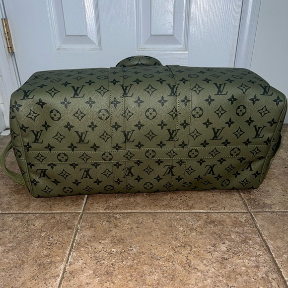 Louis Vuitton Keepall 45 Khaki Green/ Vermillion Red - Picture 5 of 12